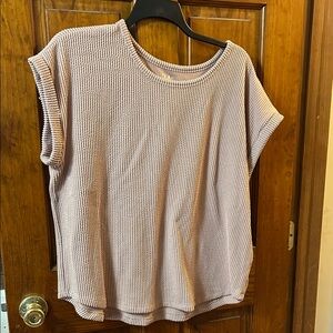 Elegant Knit Short Sleeve Top - Light Pink